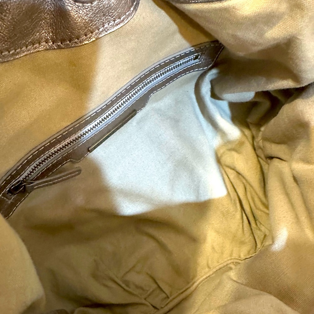 Elliott Lucca XL Metallic Leather Hobo Bag/Shoulder Bag - Picture 11 of 14